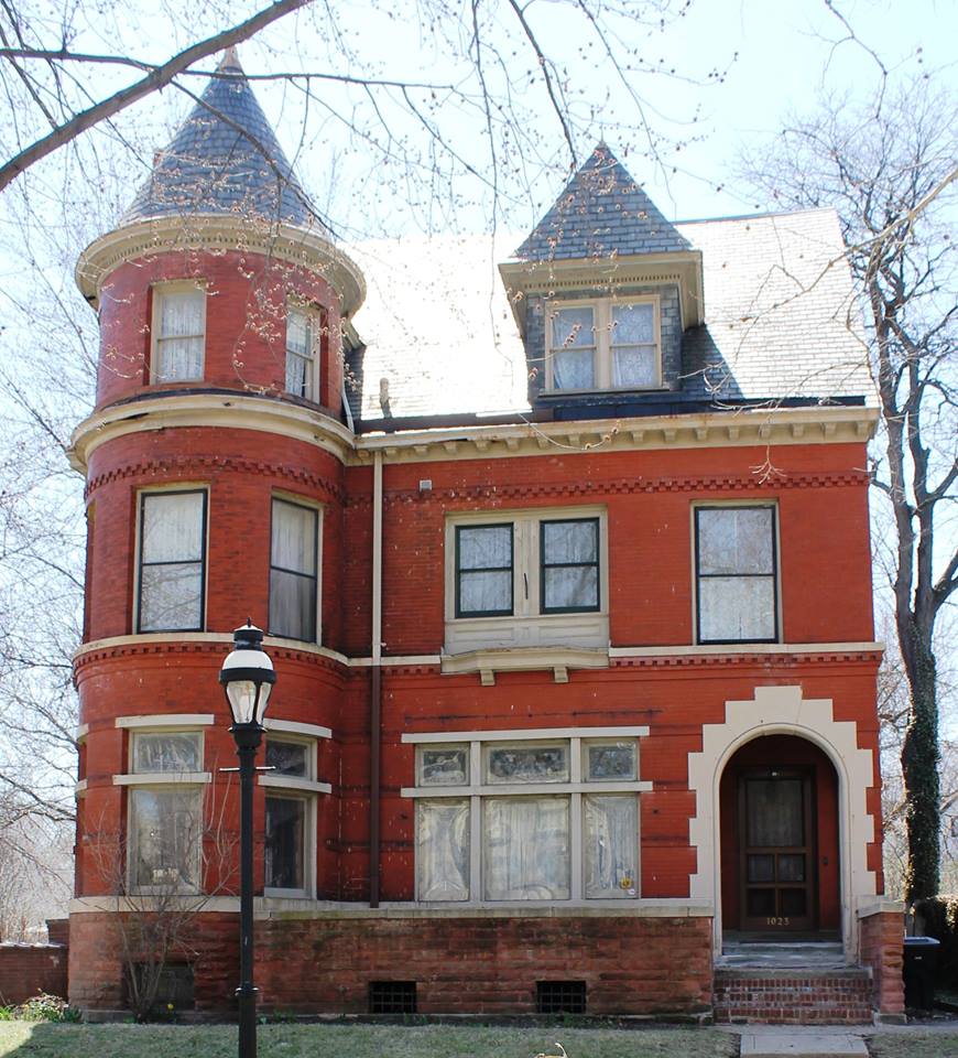 On 2016 Tour: This beautiful victorian home, designed and built by Lenard Coquard in 1899, is one of the oldest homes in Indian Village. Photo by Benjamin Gravel.