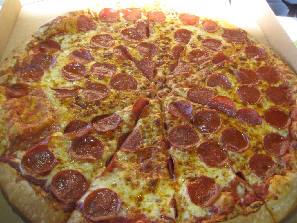 costco-pizza1-1024x768